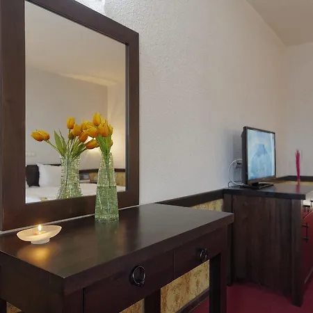 Hotel Trinity 4*